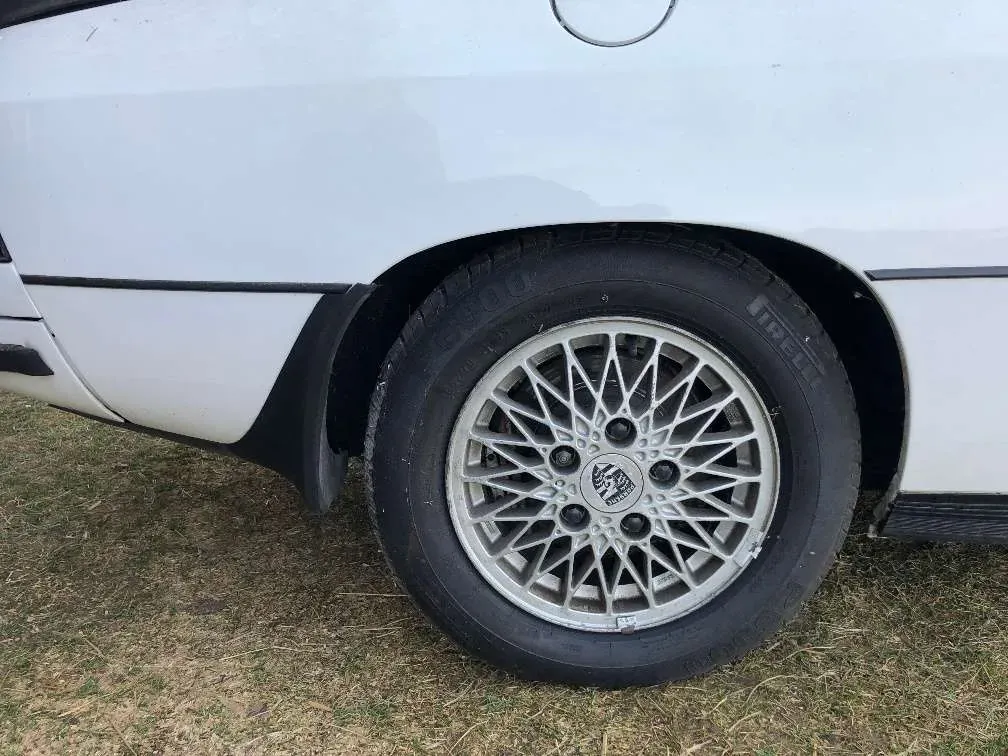 Porsche 924 1981 photo 3