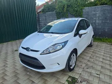Ford Fiësta 2011 photo 2