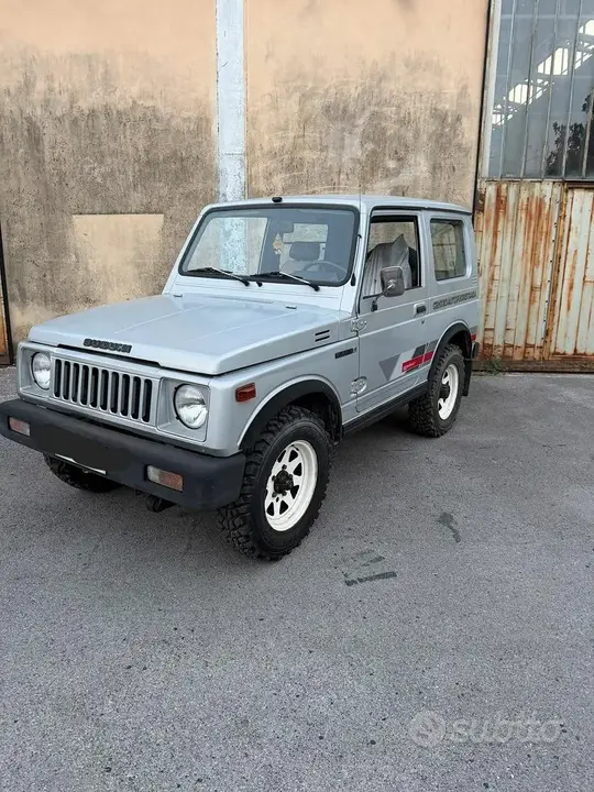 Suzuki Sj410