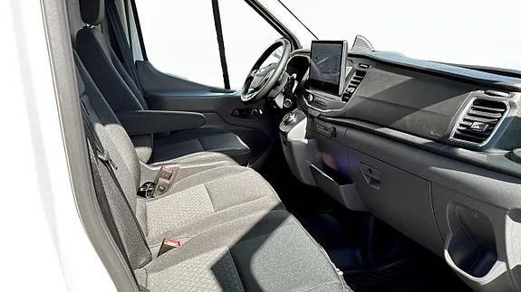 Ford Transit 2026 photo 3