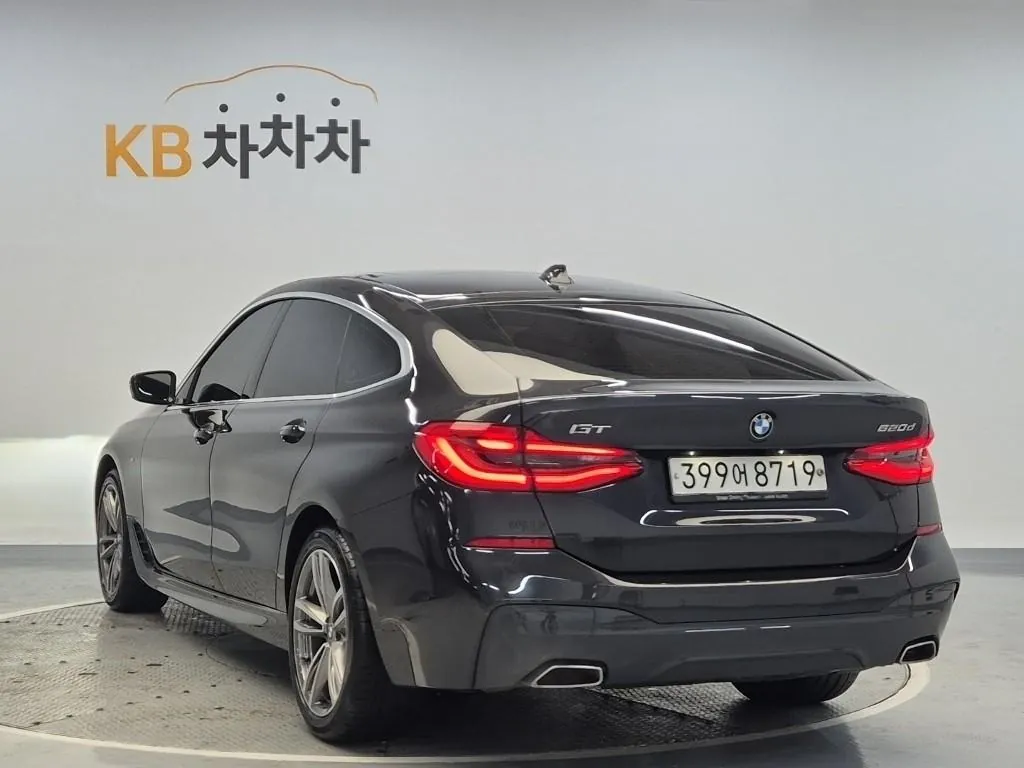 BMW 6 Series Gran Turismo 2020 photo 2