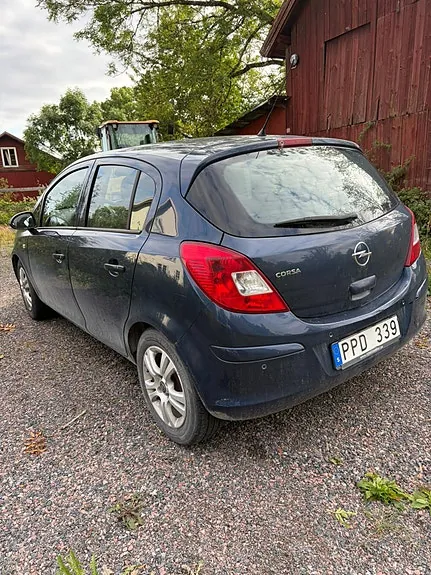 Opel Corsa 2011 photo 4