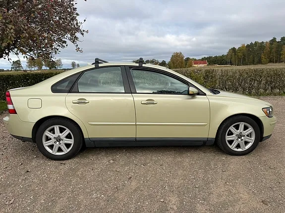 Volvo S40 2004 photo 5