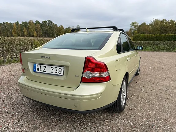 Volvo S40 2004 photo 4