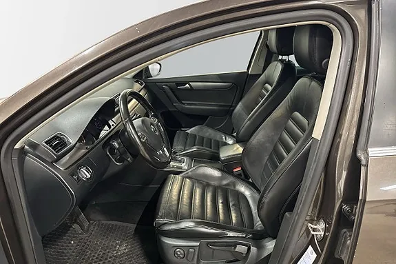 Volkswagen Passat 2014 photo 5
