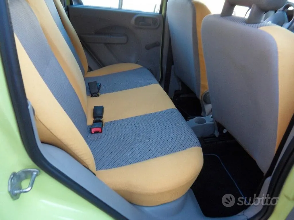 Fiat Panda 2006 photo 4