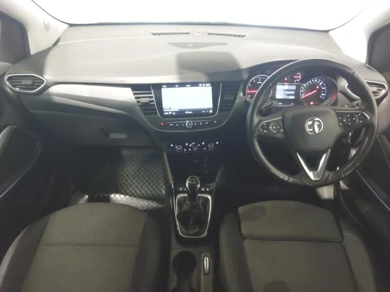 Vauxhall Crossland 2021 photo 3