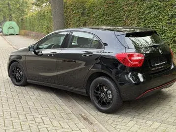 Mercedes-Benz A180 2014 photo 2