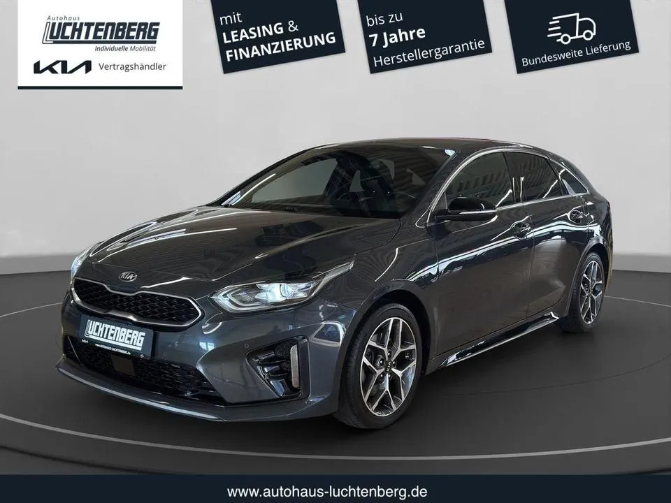 Kia Proceed