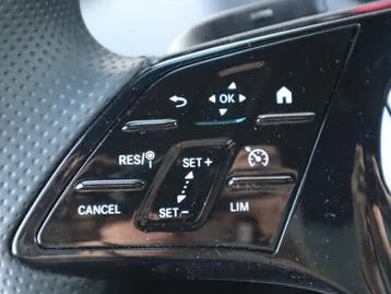 Mercedes-Benz Sprinter 2026 photo 3