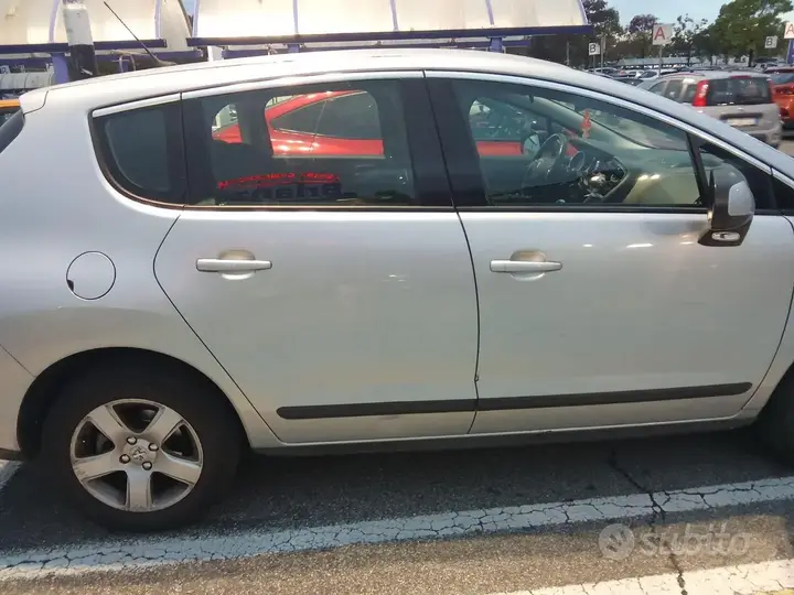 Peugeot 3008 2011 photo 5