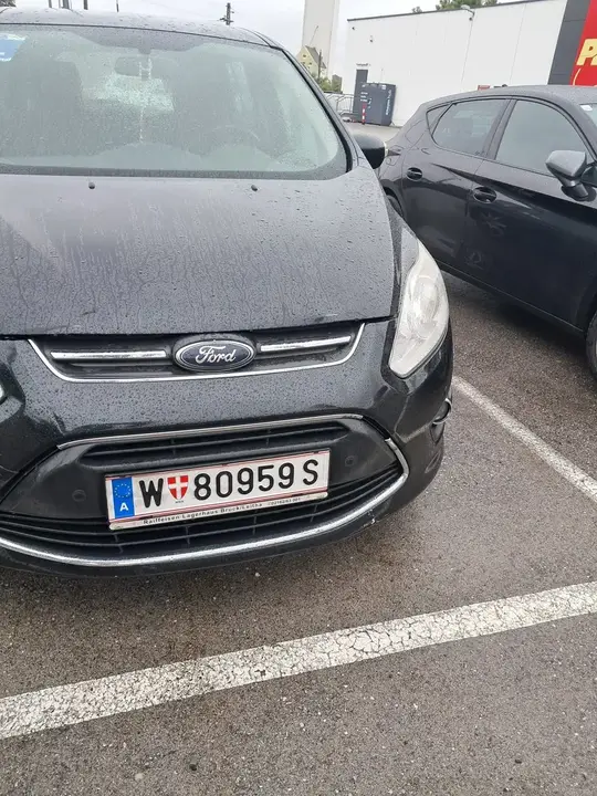 Ford C-Max 2011 photo 2
