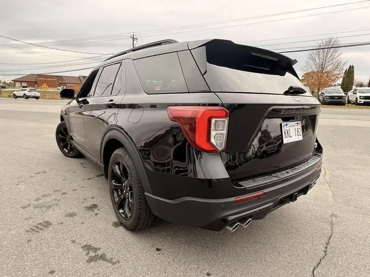 Ford Explorer 2022 photo 5