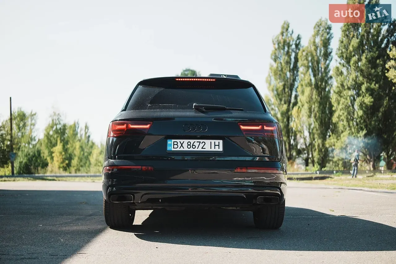 Audi Q7 2017 photo 5