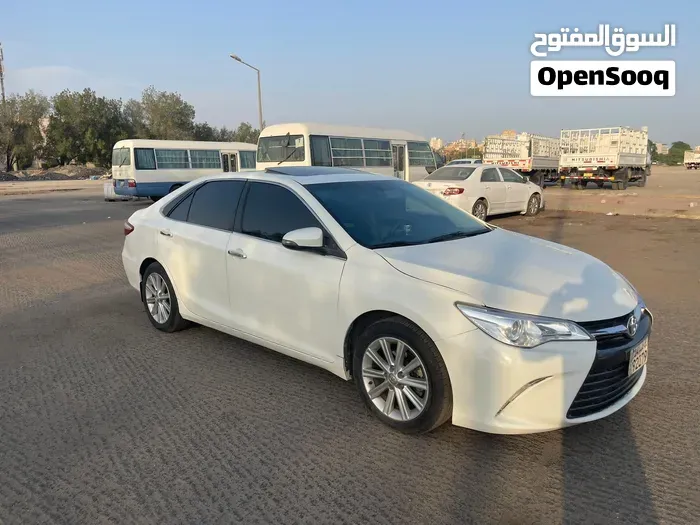 Toyota Camry 2016 photo 3
