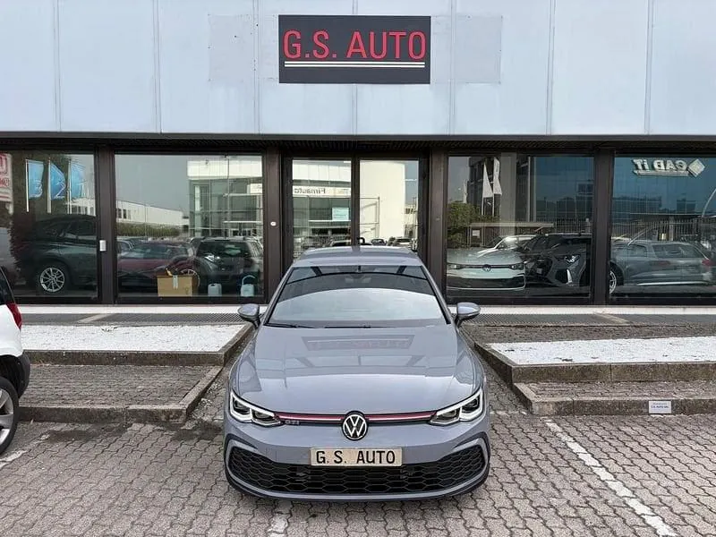 Volkswagen Golf Gti 2023 photo 2