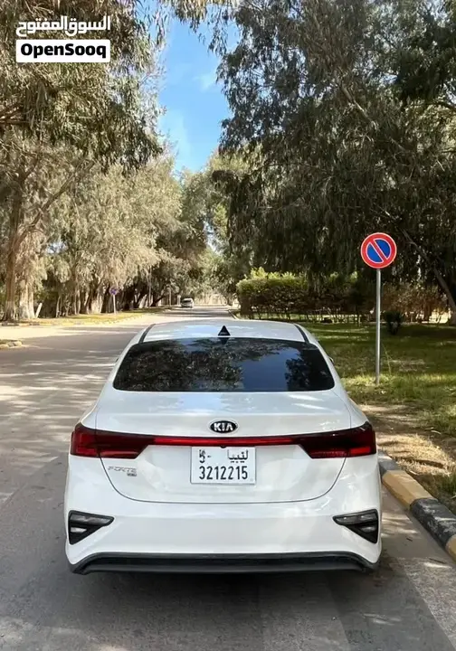 Kia Forte 2019 photo 4