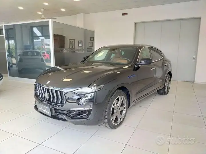Maserati Levante 2022 photo 3