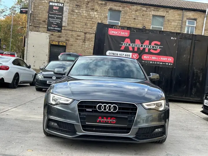 Audi A5 2015 photo 2