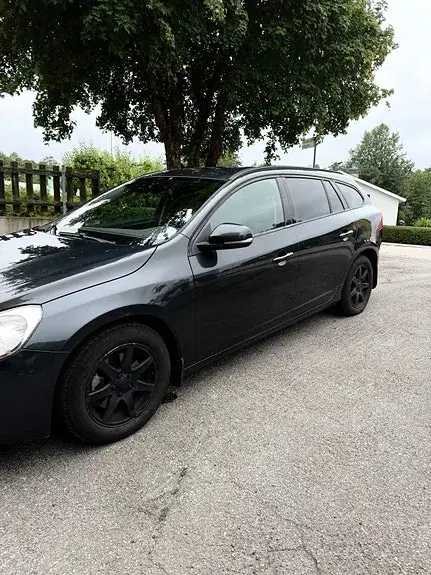 Volvo V60 2012 photo 3