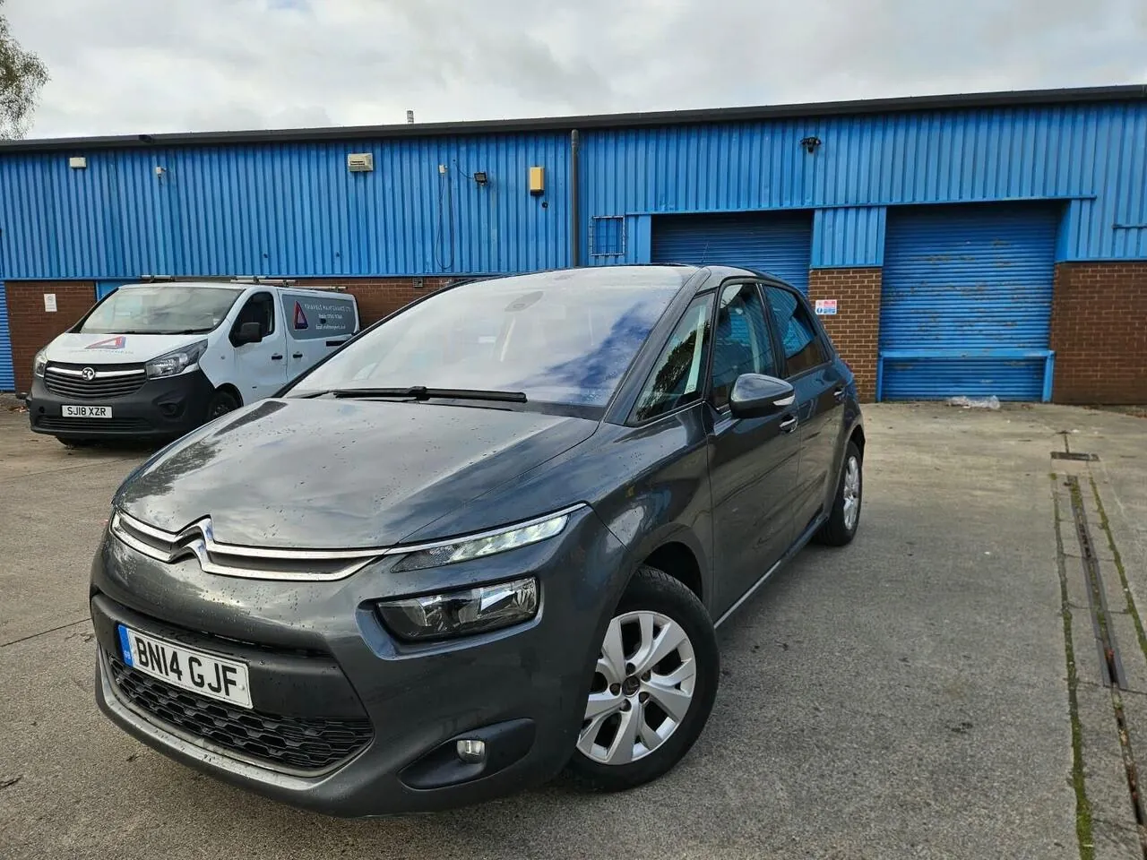 Citroen C4 Picasso 2014 photo 3