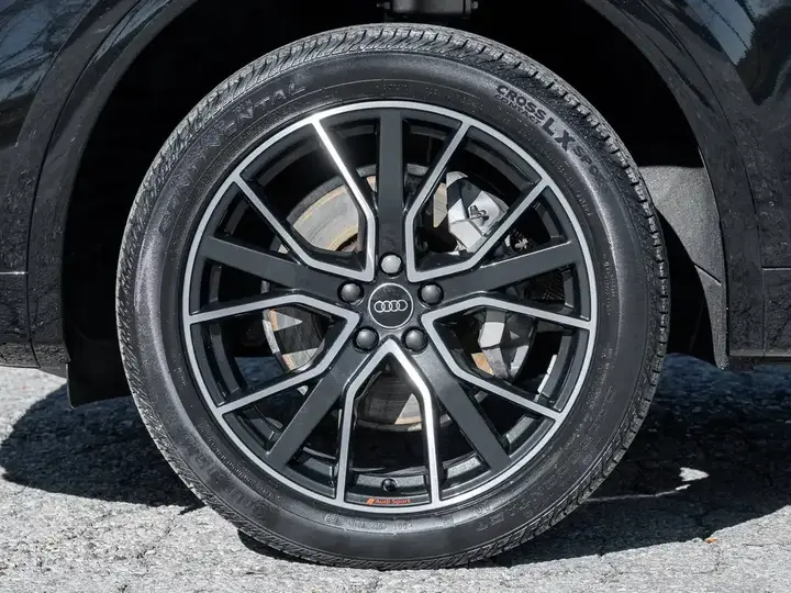 Audi Q5 2022 photo 4