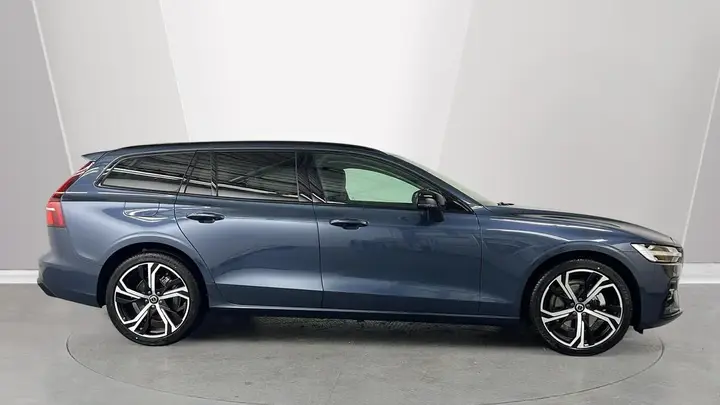 Volvo V60 2026 photo 3