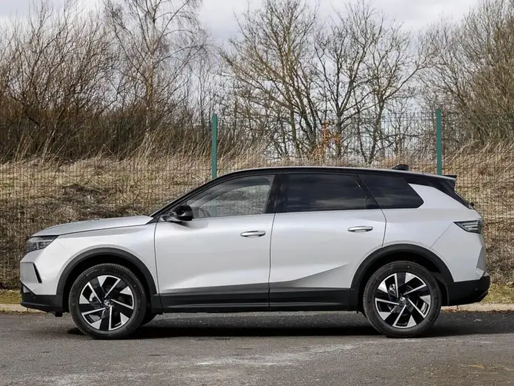 Vauxhall Grandland 2026 photo 4