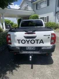 Toyota Hilux 2025 photo 4