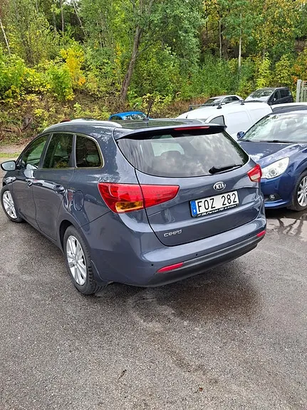 Kia Ceed 2013 photo 3