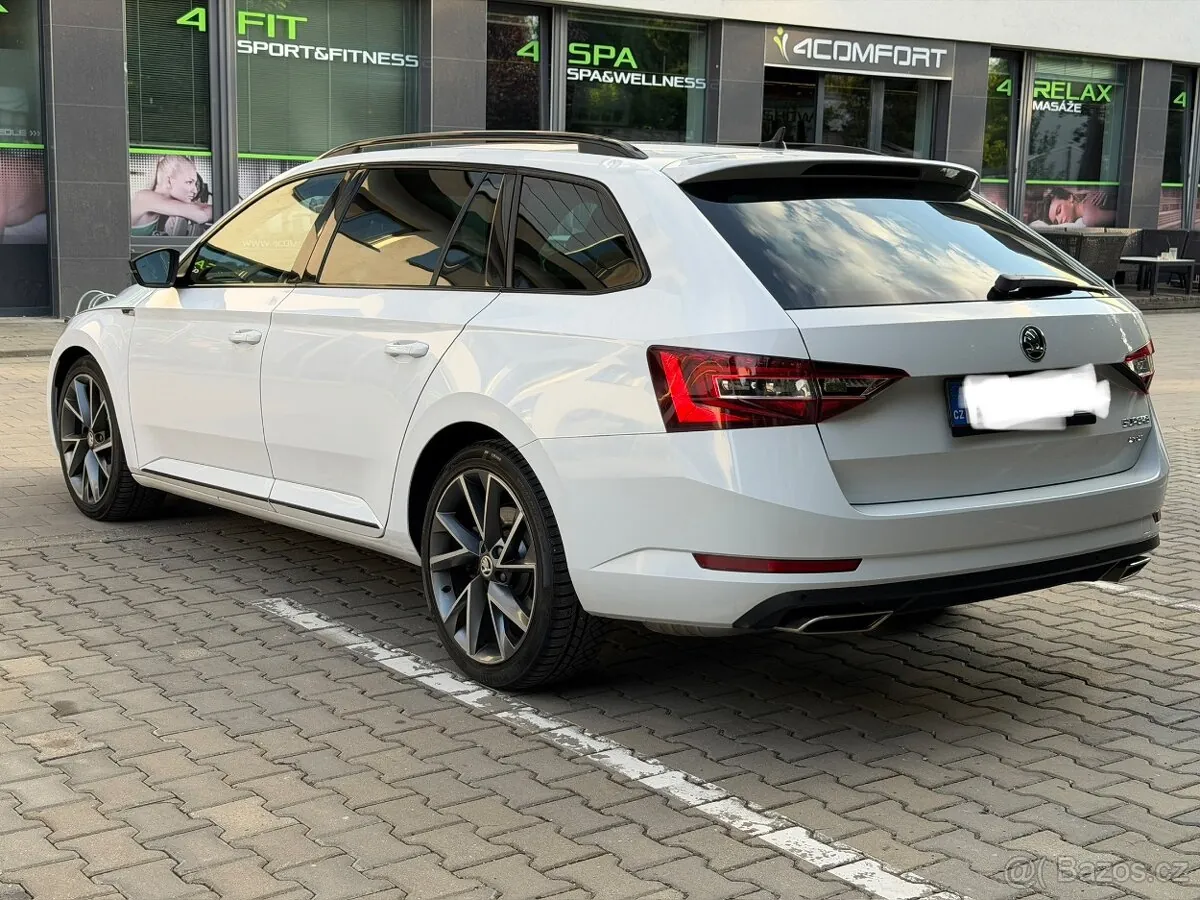 Skoda Superb 2019 photo 4
