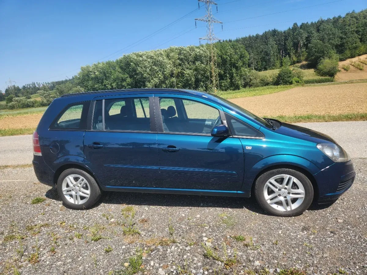 Opel Zafira 2007 photo 3