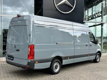 Mercedes-Benz Sprinter 2024 photo 2