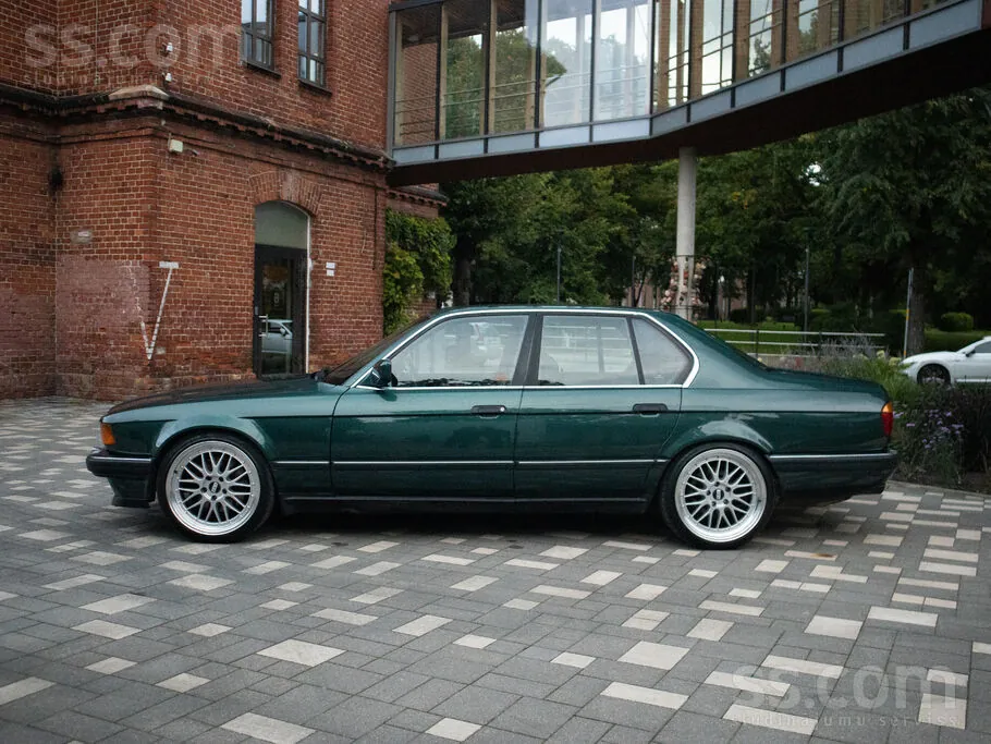 BMW 750I 1991 photo 4