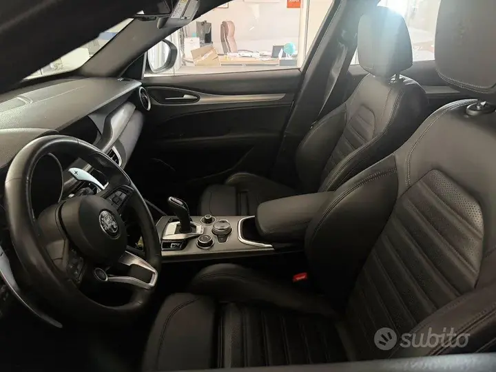 Alfa Romeo Stelvio 2022 photo 5