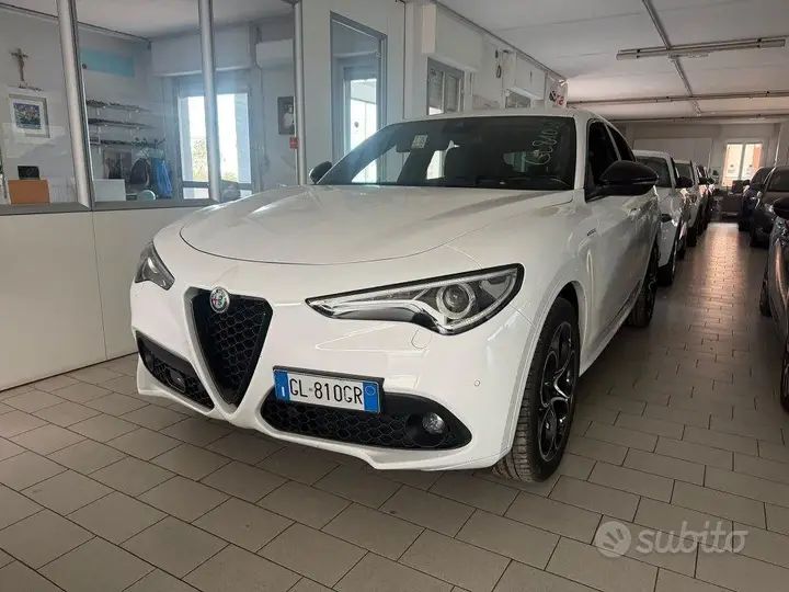 Alfa Romeo Stelvio 2022 photo 3