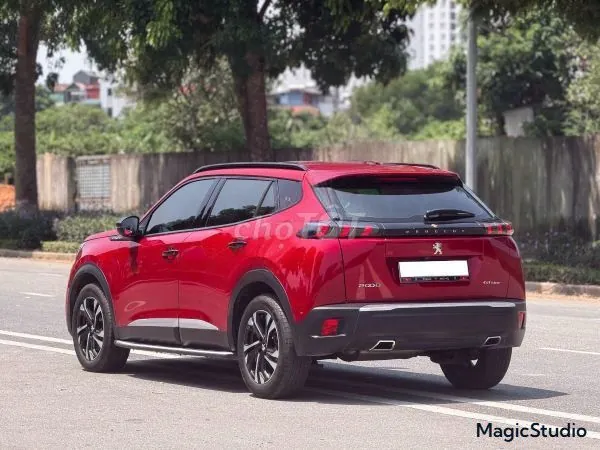 Peugeot 2008 2024 photo 4