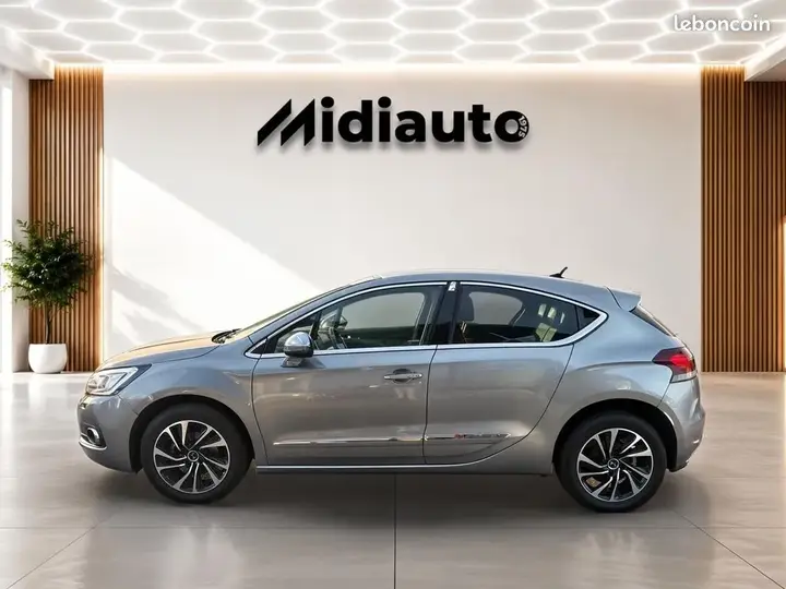 DS Automobiles Ds 4 2017 photo 2