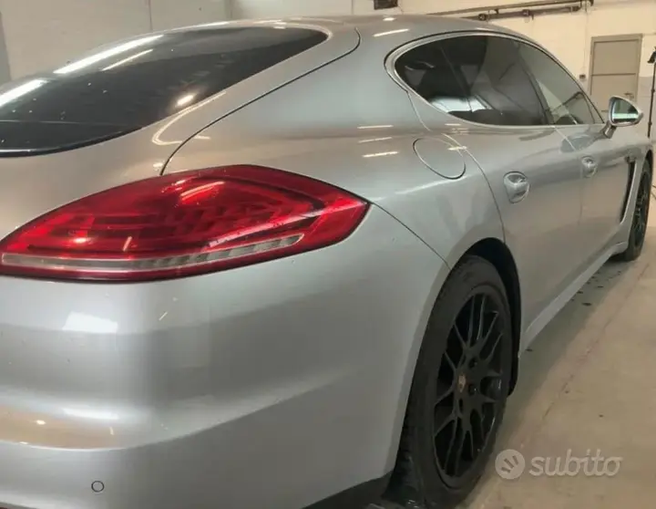 Porsche Panamera 2016 photo 5