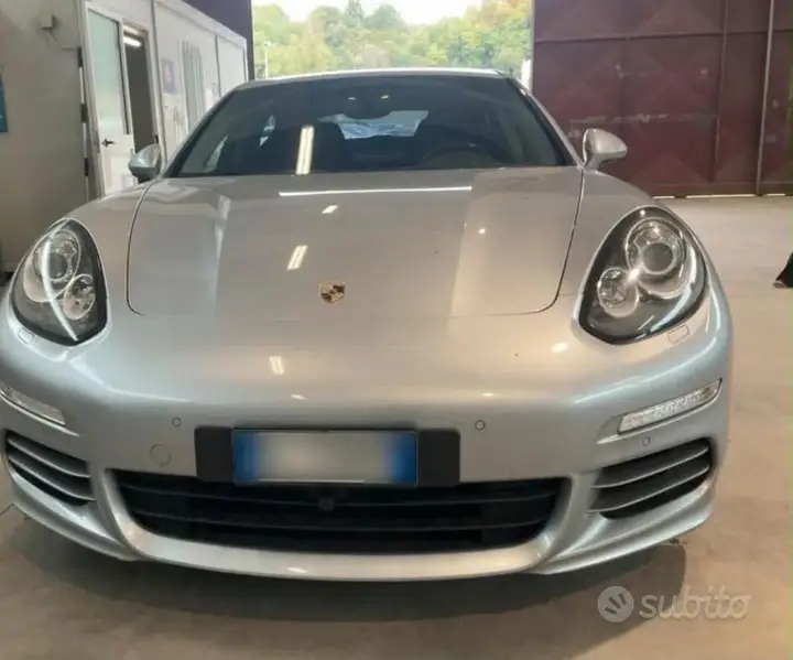 Porsche Panamera 2016 photo 2