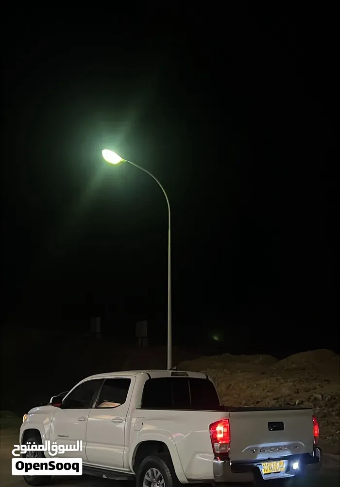 Toyota Tacoma 2016 photo 2