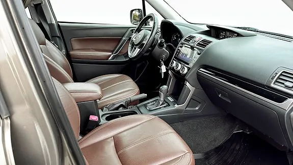 Subaru Forester 2016 photo 3