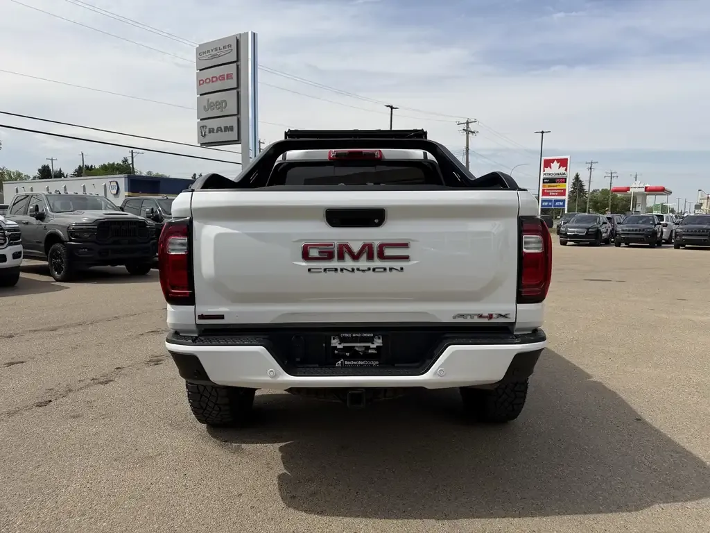GMC Canyon 2023 photo 5