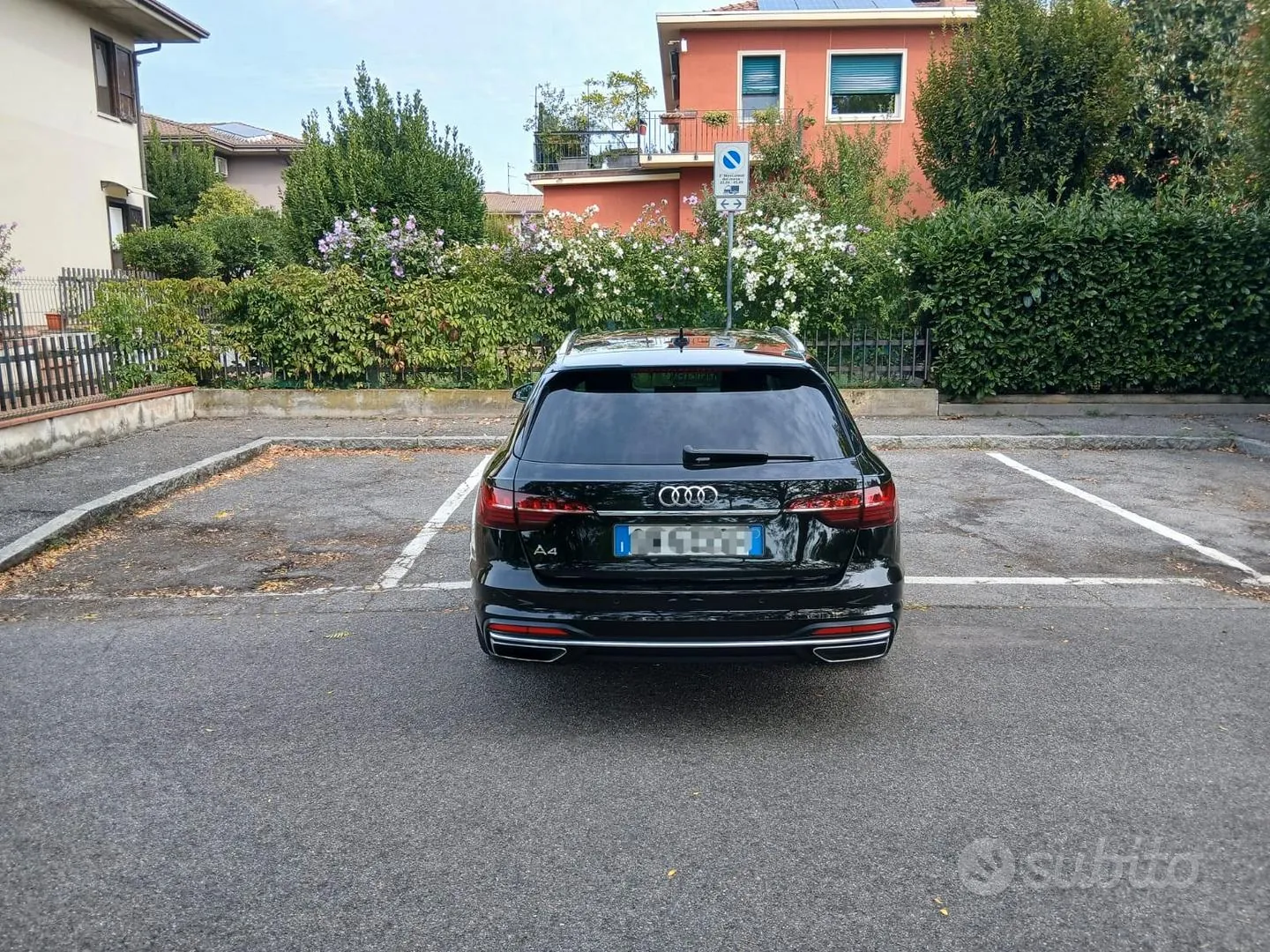 Audi A4 2023 photo 4
