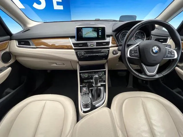 BMW 2 Series Active Tourer 2018 photo 2
