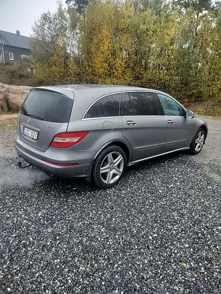 Mercedes-Benz R350