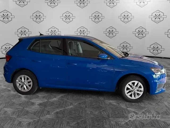Skoda Fabia 2023 photo 4