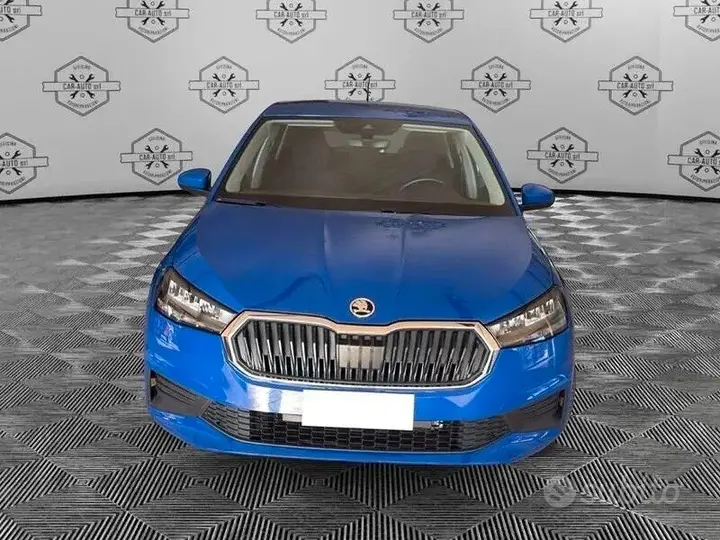 Skoda Fabia 2023 photo 2