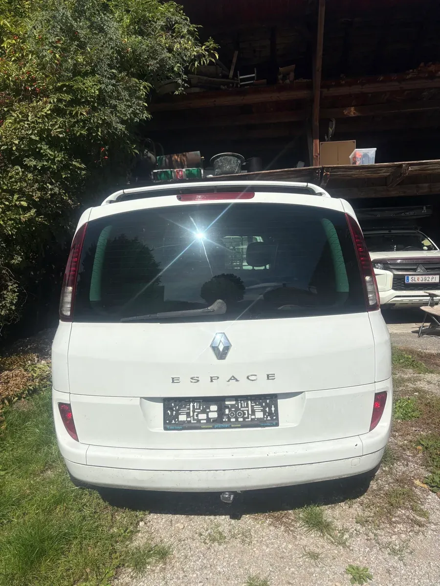 Renault Espace 2011 photo 2