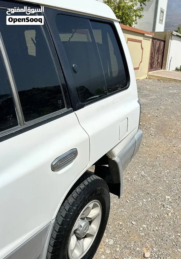 Mitsubishi Pajero 2001 photo 5